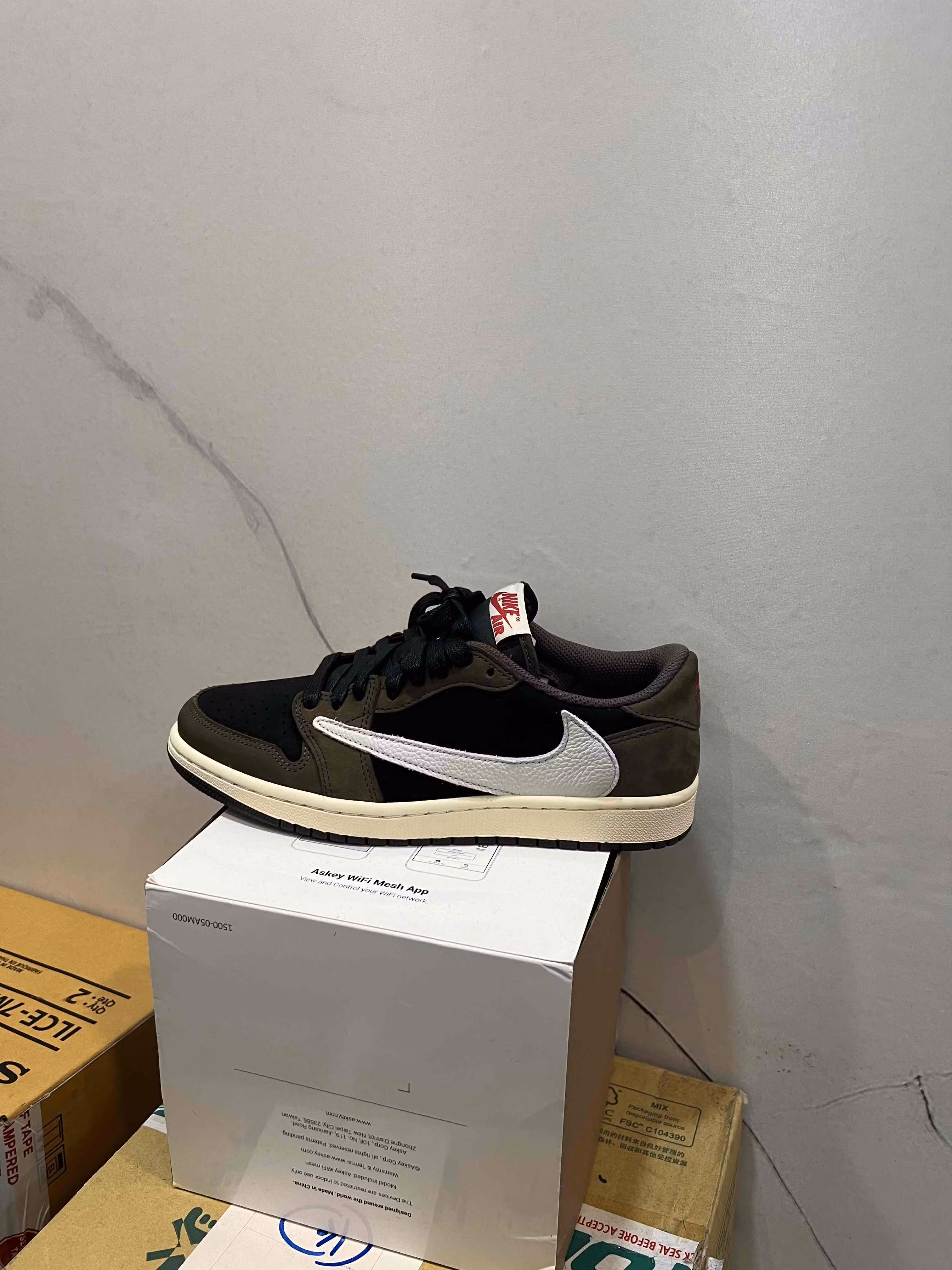 Travis Scott x Air Jordan 1 Low 'Mocha' CQ4277-001 Travis Scott x Air Jordan 1 Low 'Mocha' CQ4277-001
